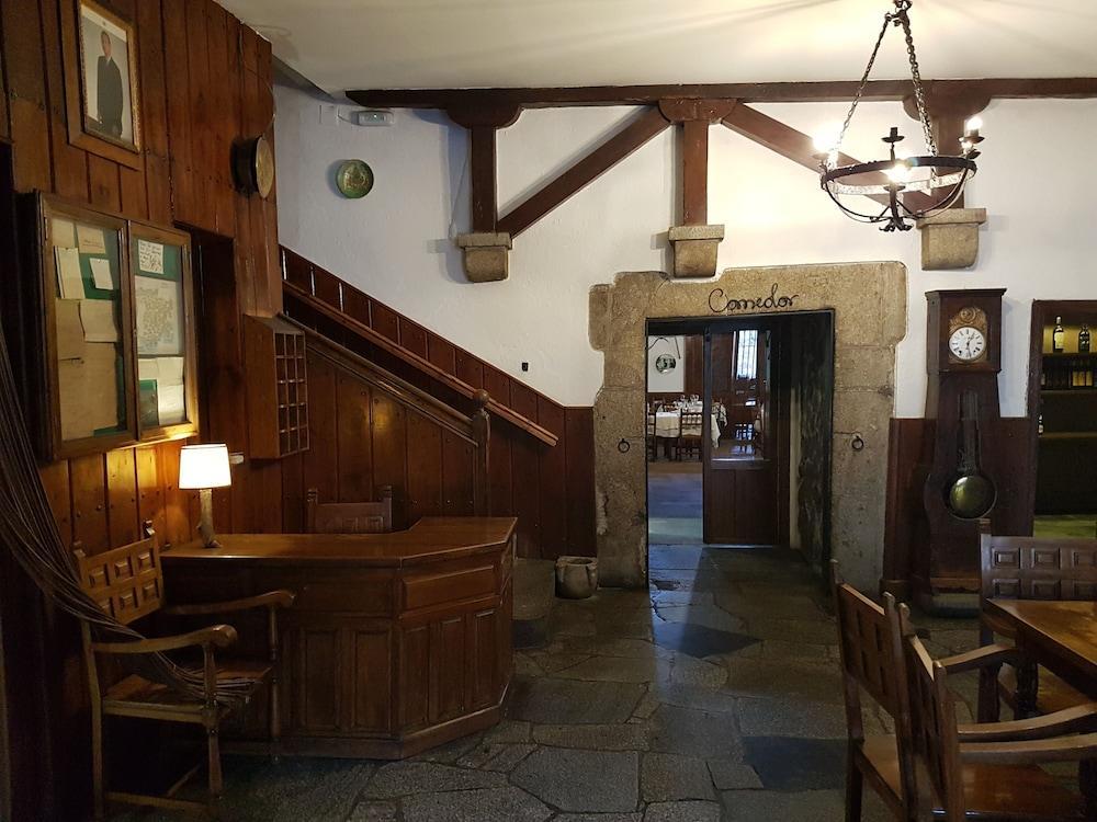 Hostal El Rastro Ávila Kültér fotó